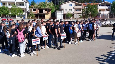 FOTO: Održane 23. Županijske igre u ZHŽ-u! Ministrica Perić vratila sport među mlade učenike! Donosimo rezultate!